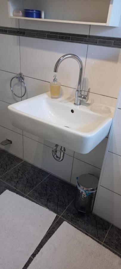 Messe Luxury Room Хановер Екстериор снимка